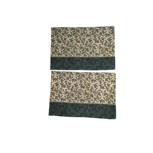Vintage Cannon Pillowcases - Floral & Green Design - Cotton/Poly Blend - 20"x30" - Picture 1 of 6